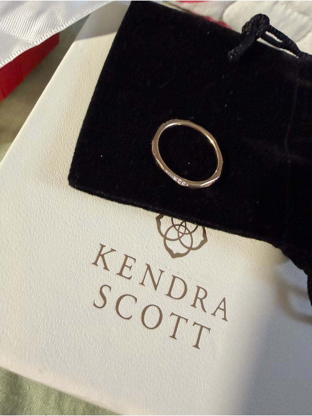 Kendra Scott 585 14k Gold Diamond band ring - Picture 6 of 13